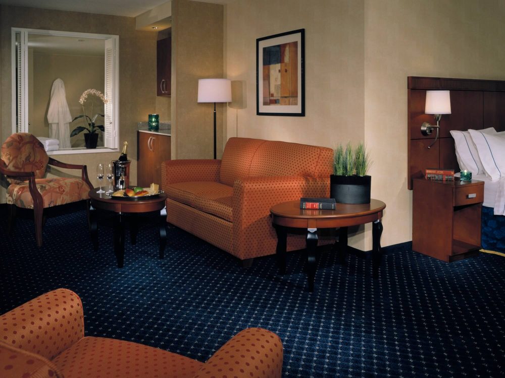 hotel-room-1-1.jpg